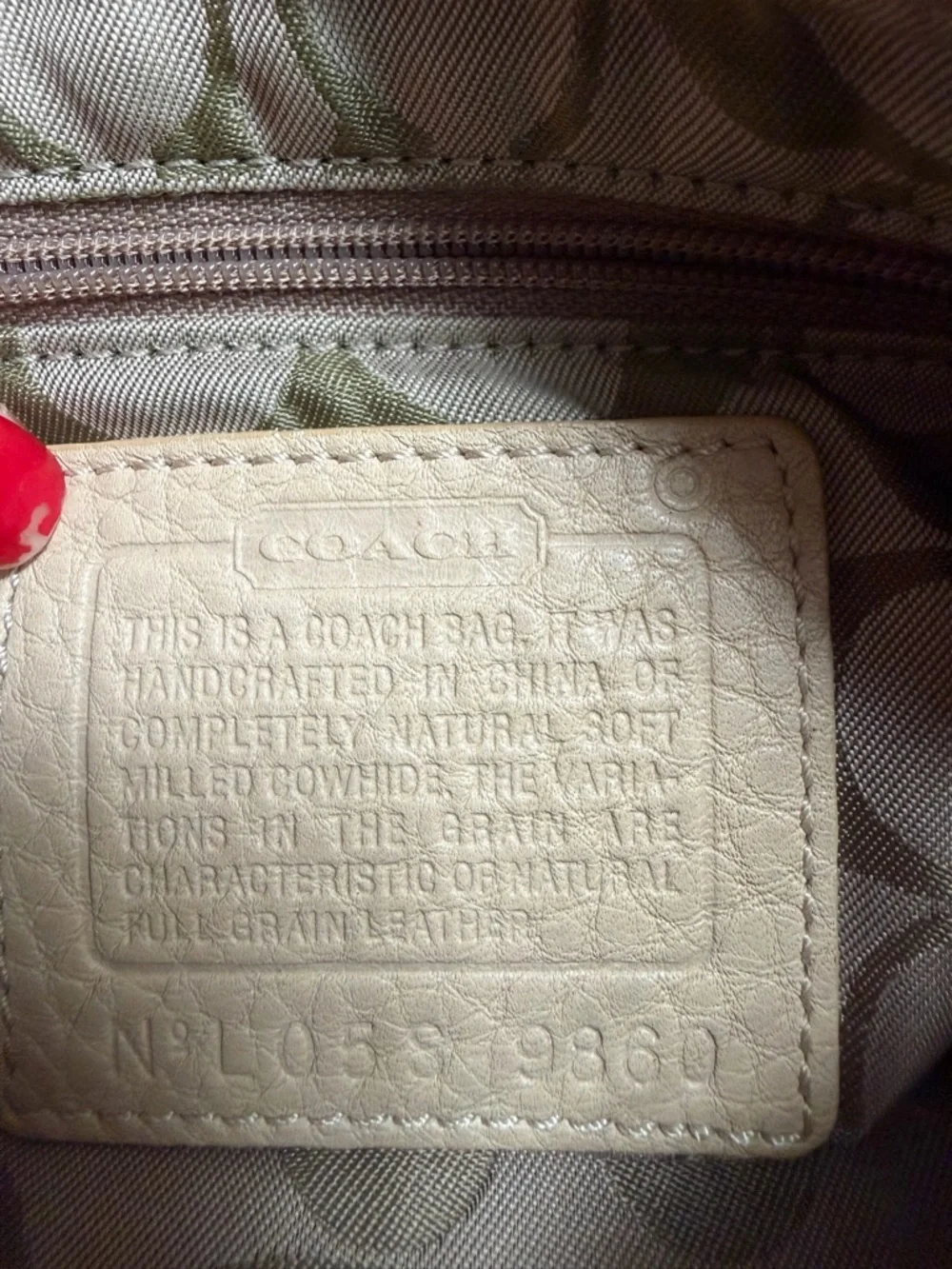 Vintage Coach bag from early 2000s - Picture 8 of 12